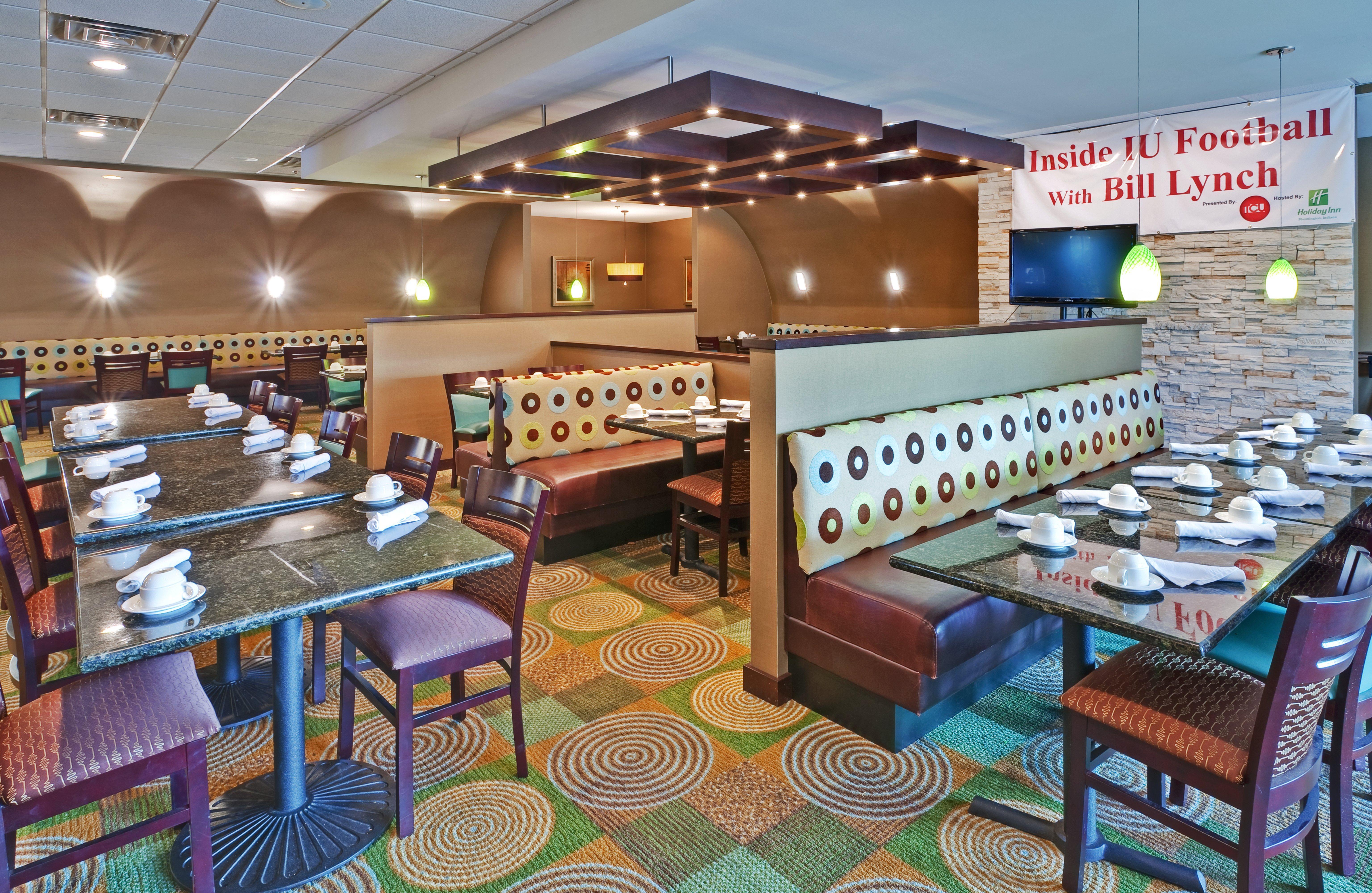 Holiday Inn Bloomington-University Area By Ihg Exterior foto