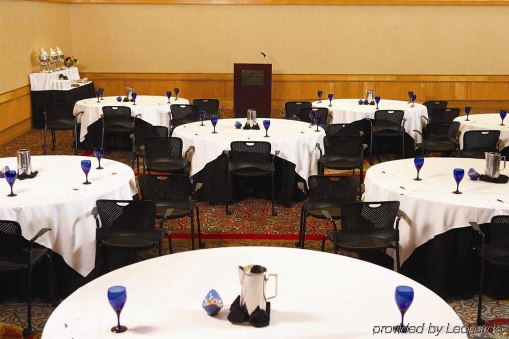 Holiday Inn Bloomington-University Area By Ihg Exterior foto